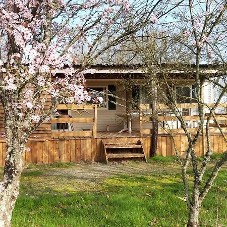 Le Domaine De La Barre 호텔 Gourgé