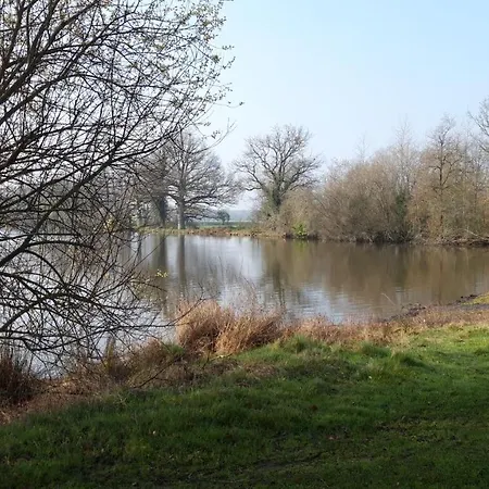 Le Domaine De La Barre Saint Michel منتزه العطل